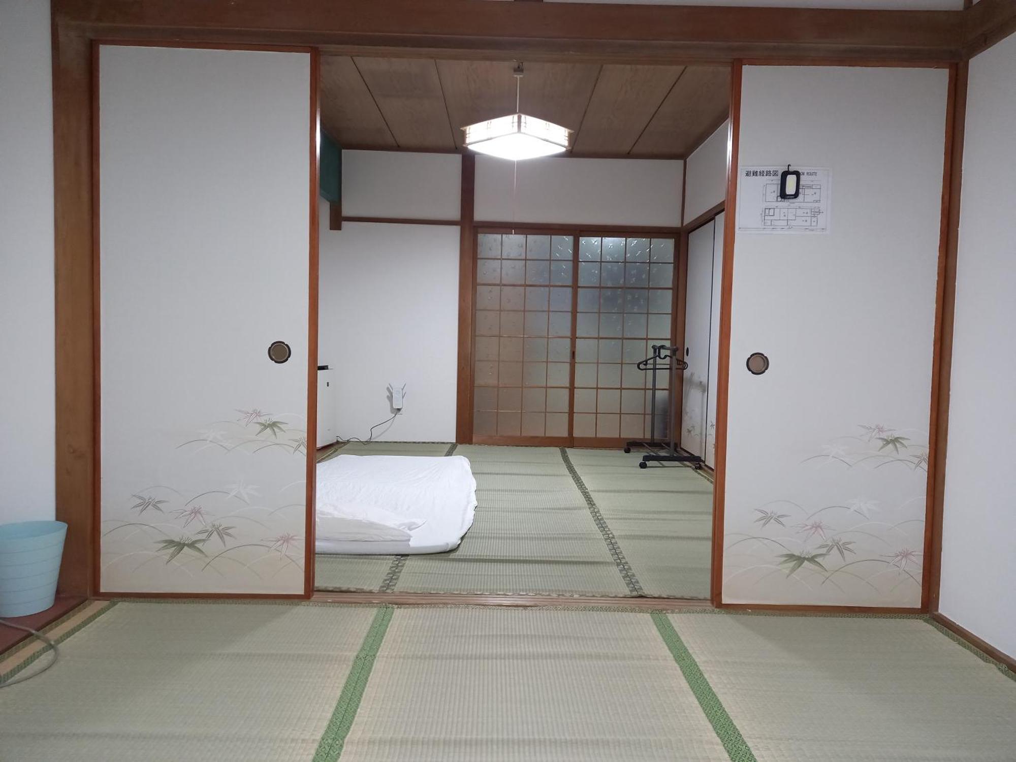 Lucky House Guest House Osaka Exterior foto